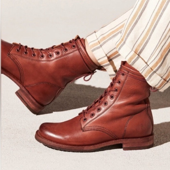 FRYE Veronica  Combat Boot In Red Clay - Picture 1 of 16